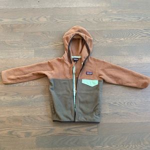 Patagonia Kids Jacket in Brown and Green